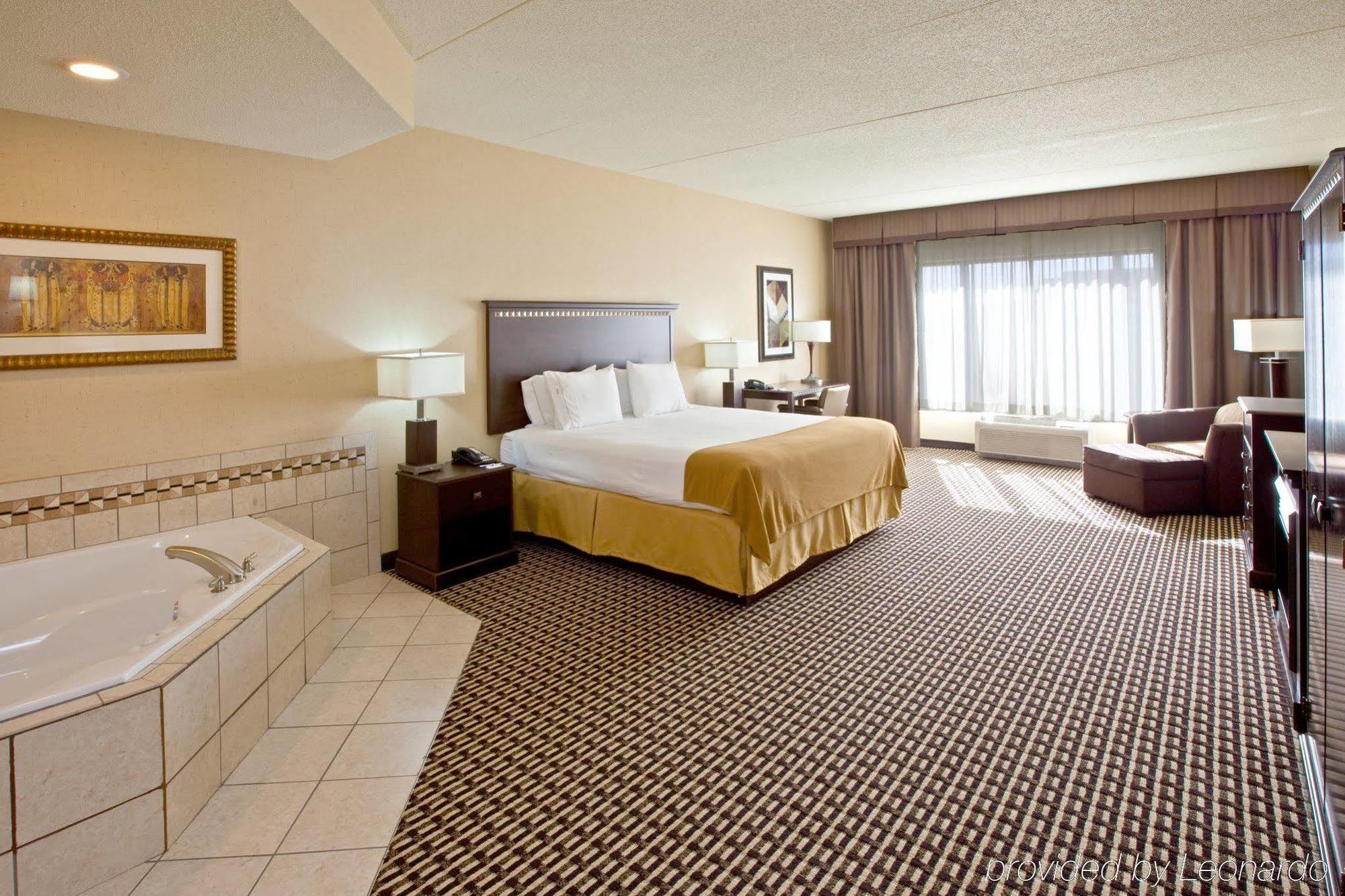 Holiday Inn Express & Suites Seymour Quarto foto